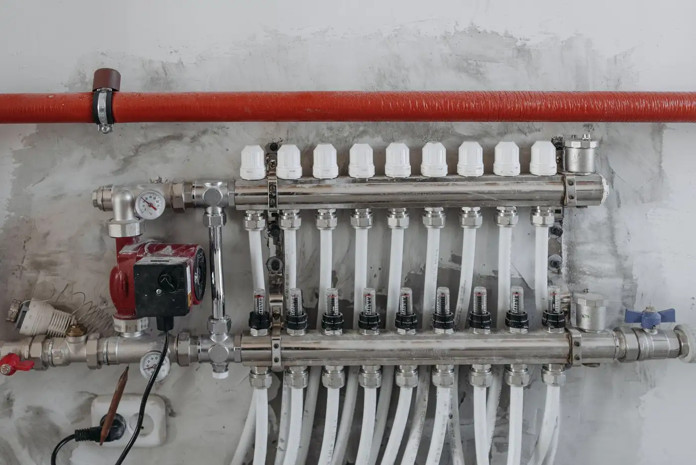 Water manifold — Clean water & drains